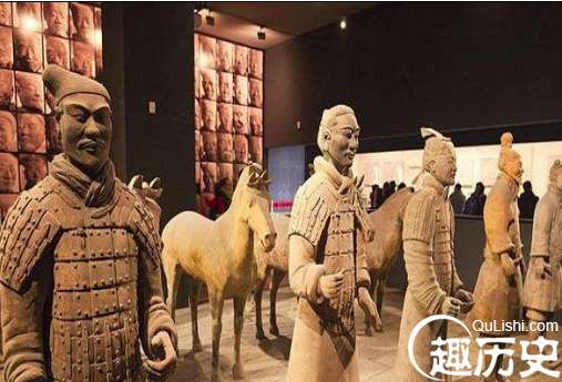 秦始皇陵兵马俑的士兵为什么不带头盔呢？原来是这个原因