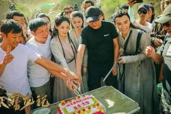 《新版倚天屠龙记》一周播几集 主演是哪些人？