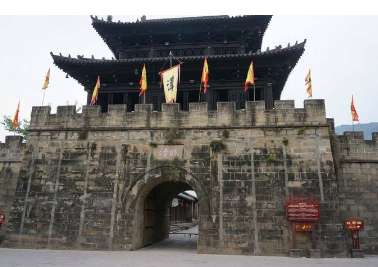 剑阁道之战是在什么背景下发生的？和宦官黄皓有什么关系