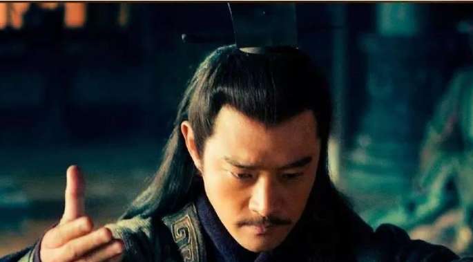 周瑜曾多次想杀掉诸葛亮，为何周瑜死后，诸葛亮却痛哭流涕？