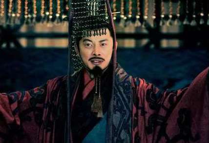三国名人的后代做什么？孙权后人当总统，刘备后人卖草鞋！