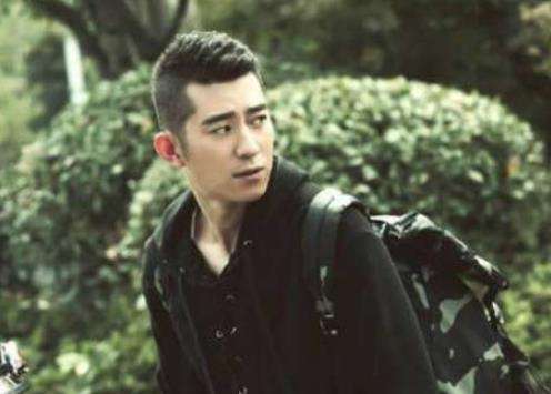 《凉生我们可不可以不忧伤》北小武和小九是什么关系，他们真的是同父异母的兄妹吗？
