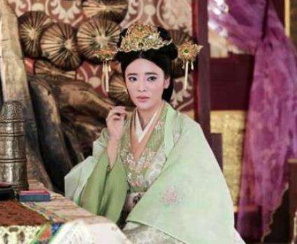 她是汉武帝最爱的女人，汉武帝对她的恩宠后宫无人能及