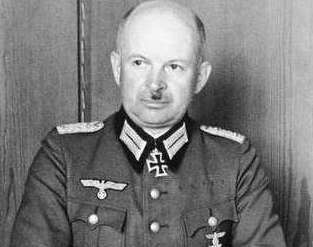 粹德国陆军参谋长库尔特&middot;蔡茨勒简介 库尔特&middot;蔡茨勒是如何得到希特勒垂青的