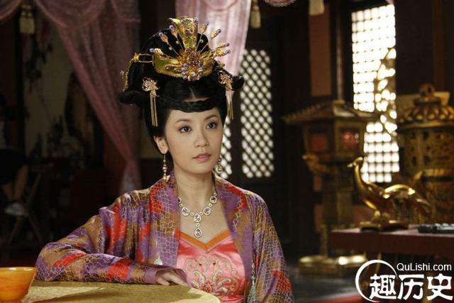 清朝最后一位公主，死后陵墓被盗，尸体被毁不知所踪