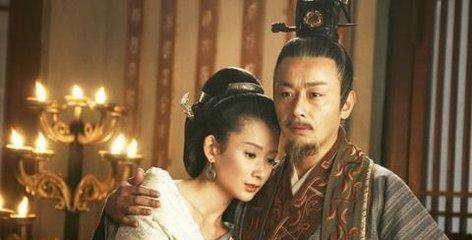 这个人曾是皇帝身边的红人，纳100多妾，却享年104岁