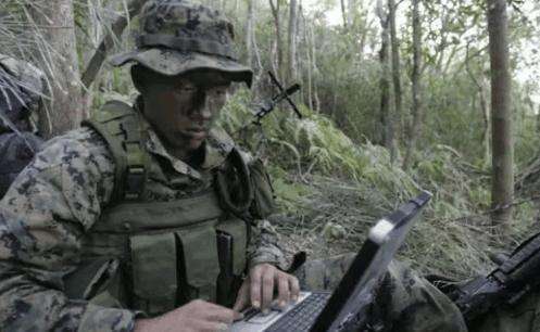 这顶帽子看似普通，却成了美国军队神器，到底有何特别之处？