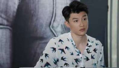 《创业时代》老董身份是什么？老董真的是金城的亲生父亲吗