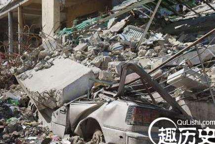 史上有记载的最严重的地震，死亡83万人，皇帝却在修仙