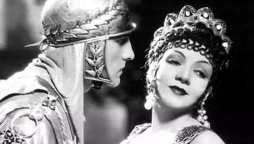 这个女人被算命者说：你儿子将会称帝，而你会死！结果...