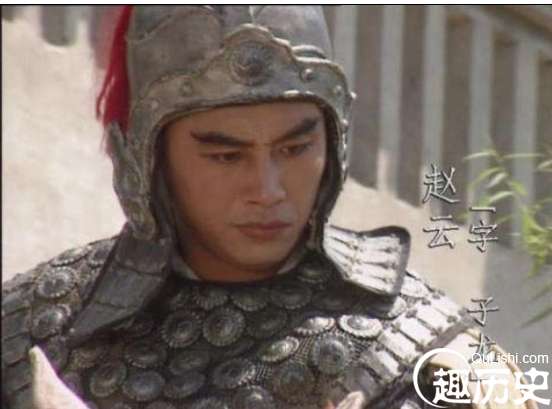 张郃欺负黄忠年老，被黄忠打败，为何遇到赵云直接逃走？