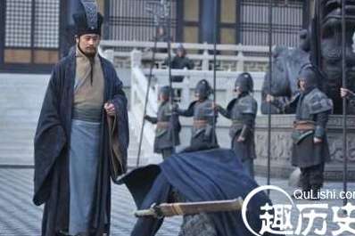 曹操为什么一定要杀荀彧？真相竟然是...