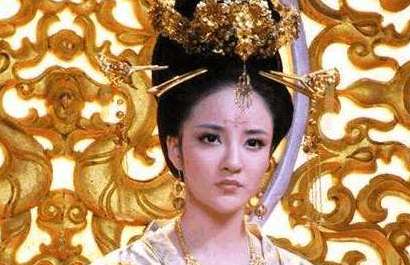 太平公主为什么没有像她妈妈武则天一样坐上皇帝？