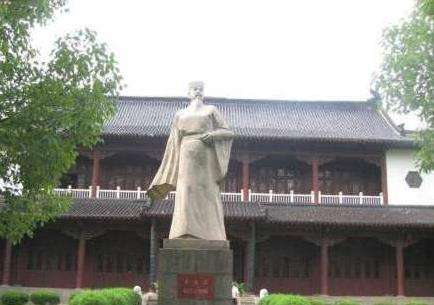 吕惠卿本是王安石最亲密的战友，为何在最关键的时候背后捅刀子？