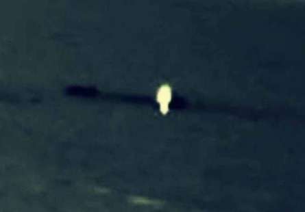 火星探测发现神秘的不明发光体 该物体会是外星人的探测器吗