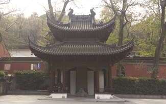 刘禹锡在南京追忆南朝江总，《江令宅》