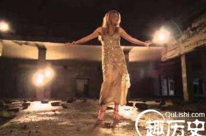 号称东亚第一美女，还是王位继承人，家产无数只是太浪荡