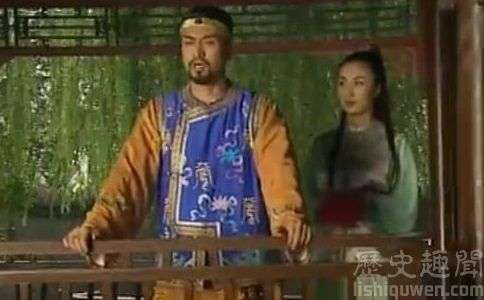 胤禵和乾隆是清朝历史中一直谈论的人物，胤禵为什么不帮他的亲哥哥？