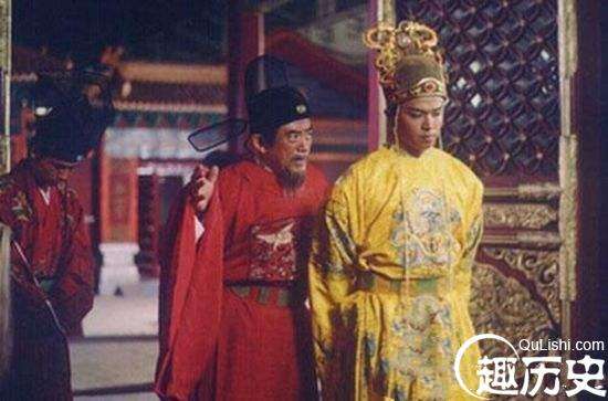 此人是明孝宗唯一的继承人，包庇太监简直无法无天