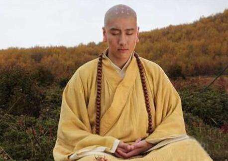 这个皇帝从俘虏到高僧，只因写了一首诗就被处死！