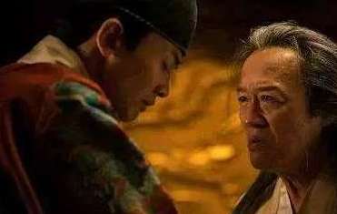 魏忠贤权势滔天，为何栽在刚登机的崇祯手里？