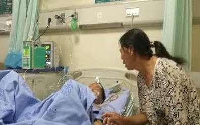 男孩肾被摔成两半是怎么回事？6岁男童高处坠落右肾摔成“两半”险切除