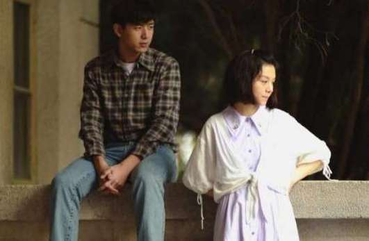 《恋曲1980》剧情主要讲了什么？什么时候上映
