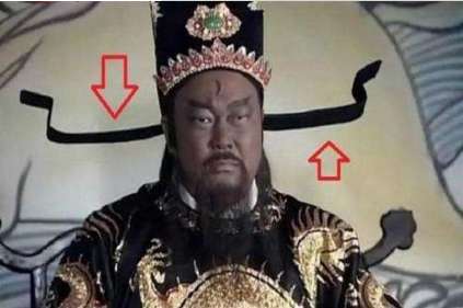 为什么宋朝的官帽看起来如此的搞笑 他的发明者又是谁