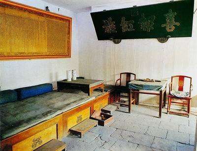 学界对于清朝军机处的创立原因亦是众说纷纭，主要有哪些原因？