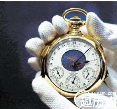 世界上功能最复杂的怀表，920个元件110个齿轮重达1斤