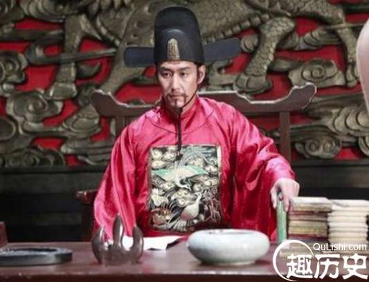 严嵩是公认的奸臣，为什么还会有人崇拜他，为他修祠堂呢