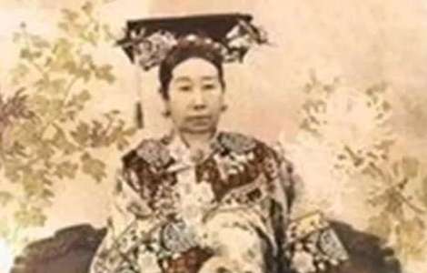 清朝末期慈禧有多奢侈？陪葬品可以养活两个军队
