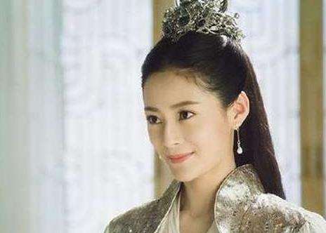 《香蜜沉沉烬如霜》王媛可演的谁  腹黑纯妃变美丽风神