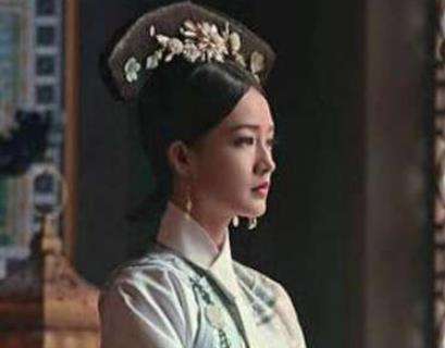 《如懿传》寒香见为什么恨皇帝？香妃对他不待见让他更痴迷