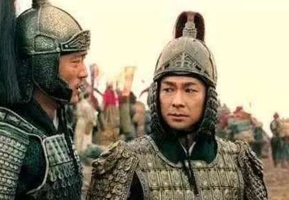 戚继光是怎么打败武艺高强的倭寇的？发明无敌阵型碾压倭寇