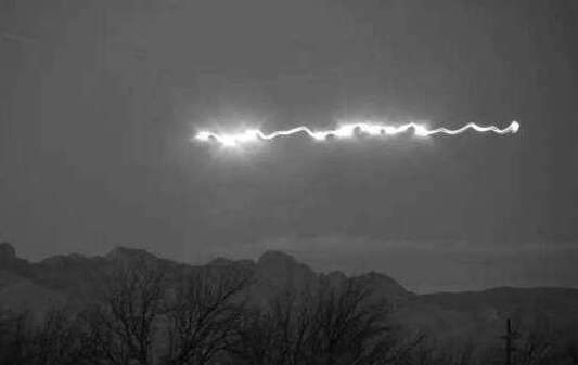 挪威赫斯达伦现象：山谷惊现诡异光团疑似UFO