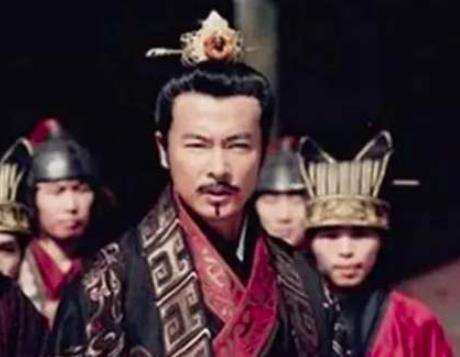 他是芝麻小官，到一人之下万人之上的丞相却仅用了几个月时间