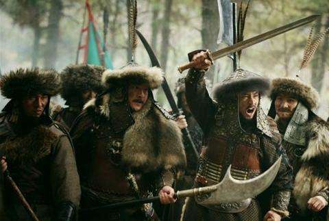 步兵对骑兵，利用自杀式战法，岳飞如何击败金国铁浮屠？