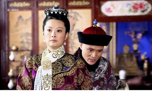 皇宫里的伙食是好的不得了，慈禧太后摆果闻香又是怎么嗜好？