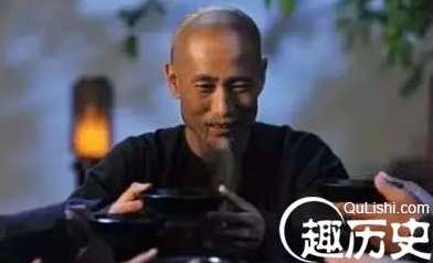 清朝最大清官：从乡试未过到两江总督，死后几万人相送二十里