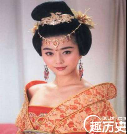 皇帝很愁，甚至还要装病，到底是什么能让皇帝都要躲的事