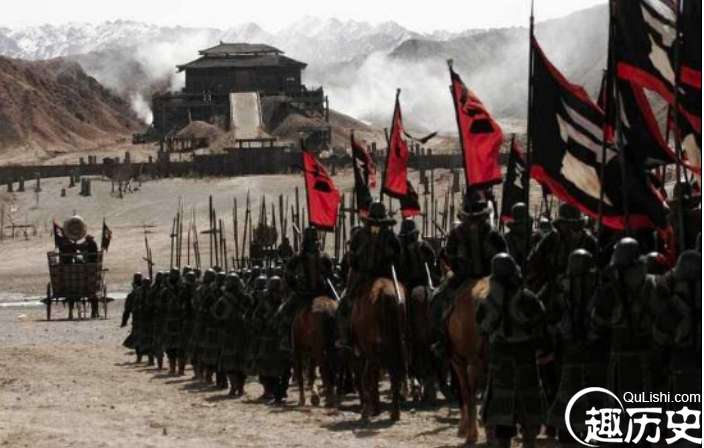 古代两军近距离交战时，如何保证不伤到自己人呢？这个办法太聪明