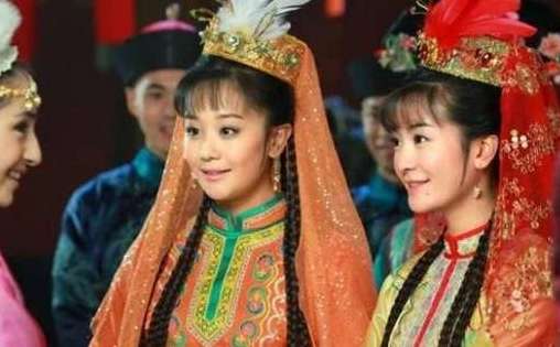 清朝一公主结婚一年没见过丈夫，和皇帝告状后，生了8个孩子