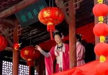 宰相女儿对联征婚，乞丐抱得美人归还当上宰相