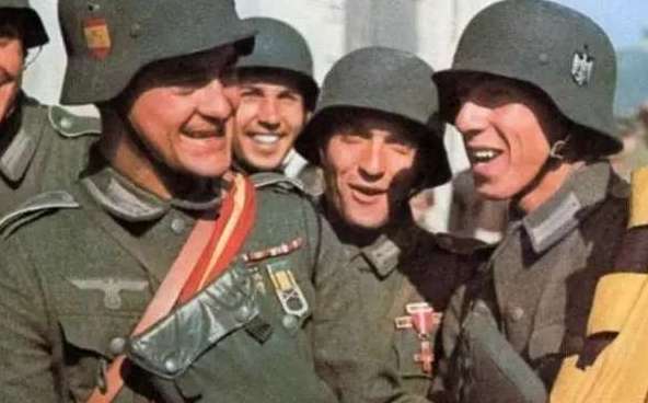 第250蓝色步兵师：二战中的西班牙斗牛士