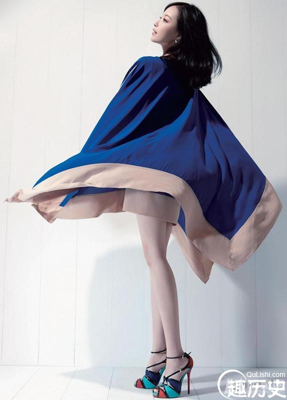 倪妮2012登北京青年周刊封面 飘逸蓝裙大秀性感美腿