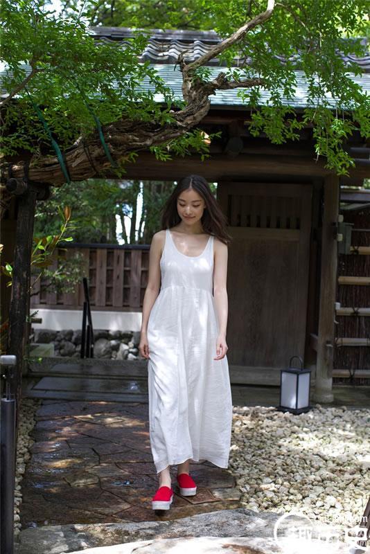倪妮2014日本发现之旅 安静文艺女神范