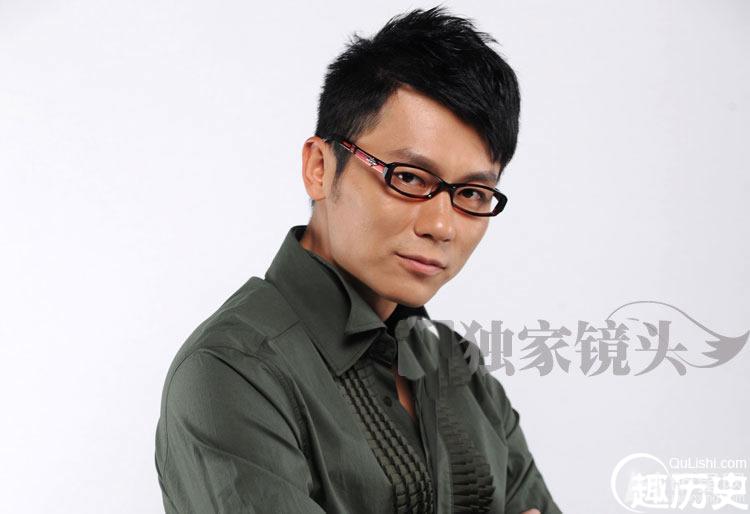 李晨《独家镜头》全套写真集 百变造型轻松驾驭