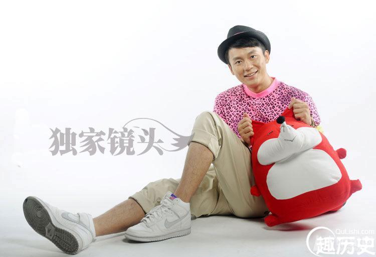 李晨《独家镜头》全套写真集 百变造型轻松驾驭