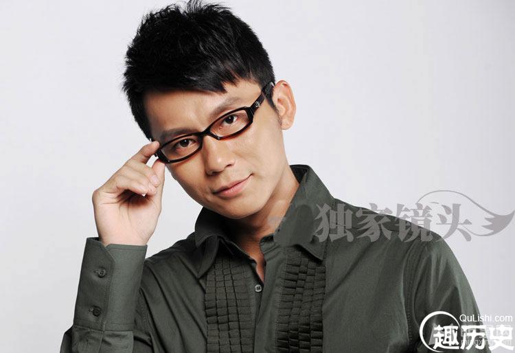 李晨《独家镜头》全套写真集 百变造型轻松驾驭